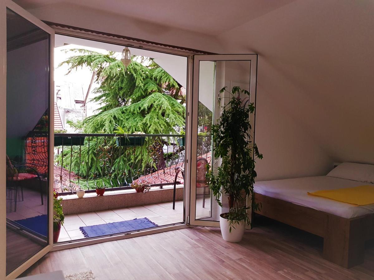 Sun'S Ray Apartment Mostar Extérieur photo
