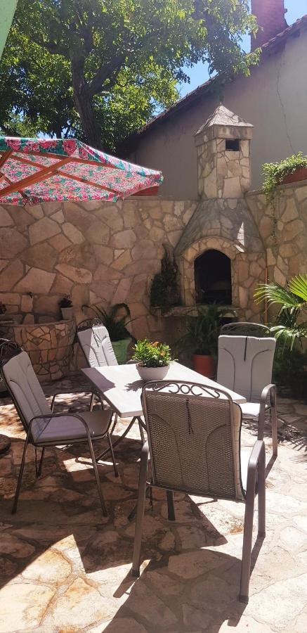 Sun'S Ray Apartment Mostar Extérieur photo