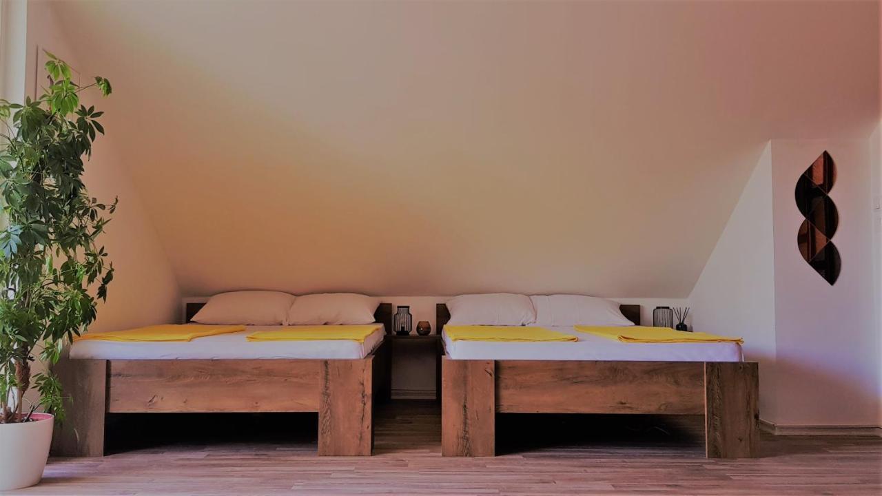Sun'S Ray Apartment Mostar Extérieur photo